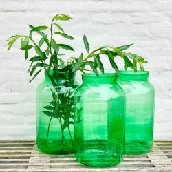 Glasvase i genbrugsglas - gr�n