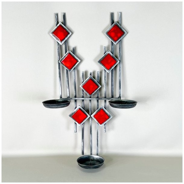 Retro vglysestage - smedejern med rde firkanter