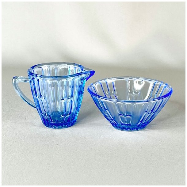 Sukker og flde st - blt glas