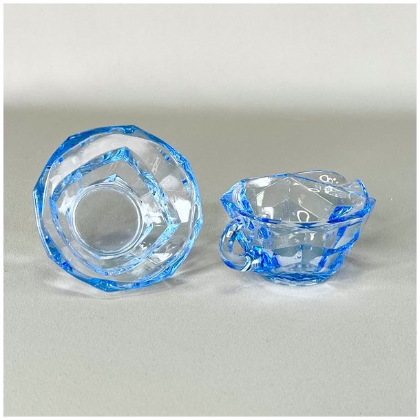 Sukker og flde st - lyseblt glas