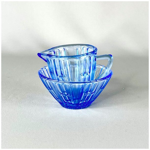 Sukker og flde st - blt glas