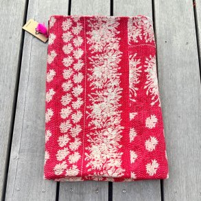 Sari Kantha vintage tppe - rd/sort/gul (140x200)