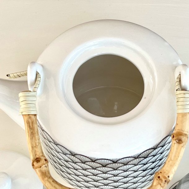 Tekande med bambushank og te-si