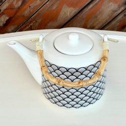 Tekande med bambushank og te-si