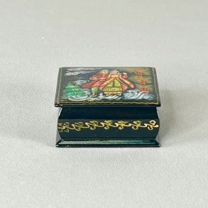 Miniature �ske i lakeret tr�