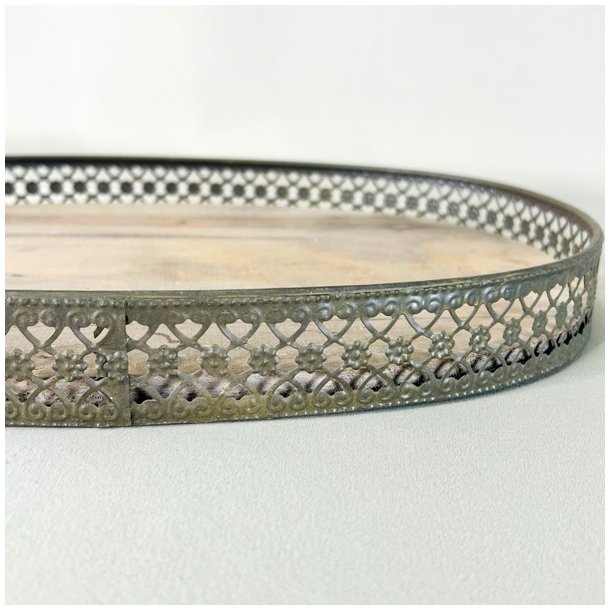 Rustik bakke i tr m/metal kant