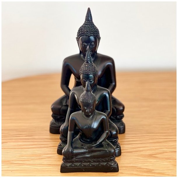 Buddhafigurer (st a' 3 stk) 