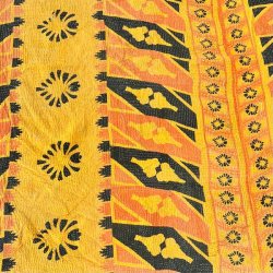 Sari Kantha vintage tppe - gul/sort (140x200)