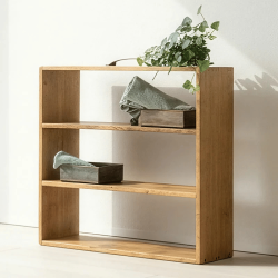 V�ghylde med 3 hylder