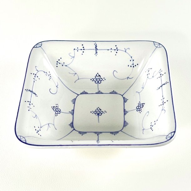 Vintage Villeroy &amp; Boch, firkantet serveringsskl - musselmalet 