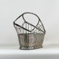 Vinflaskeholder i metal  