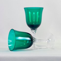 Vinglas - grn med snoet fod (st a 2 stk) 