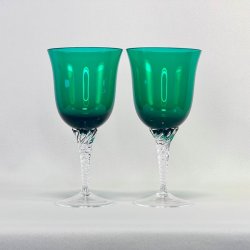 Vinglas - grn med snoet fod (st a 2 stk) 