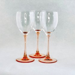 Luminarc vinglas med lyser�d stilk - hvidvin