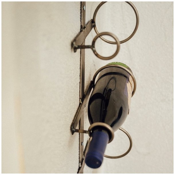 Vinreol - smedejern, 8 flasker