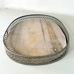 Rustik bakke i tr m/metal kant