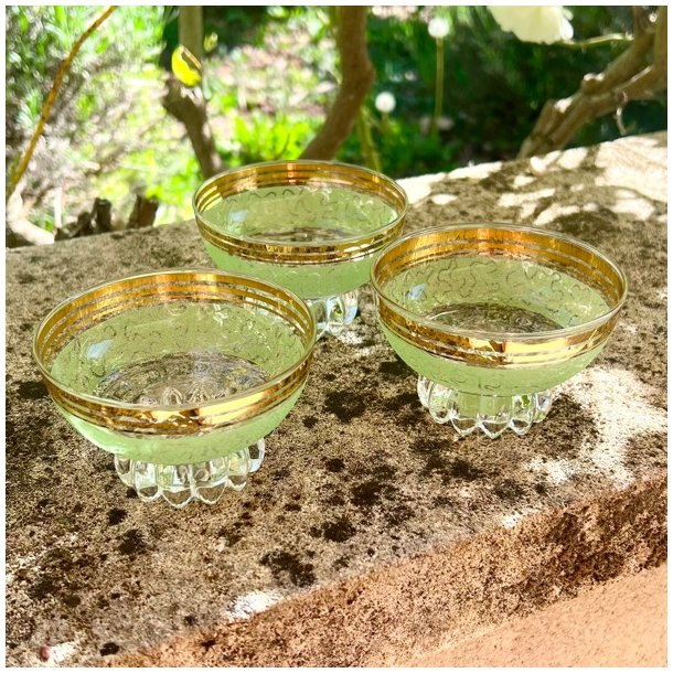 Champagneskle (st a' 3 stk) - lysegrn m/guld 