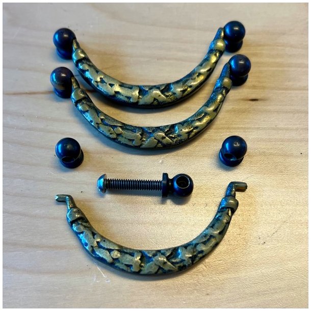 Mbelgreb - patineret messing, hngende skuffegreb (genbrug - 3 stk samlet)