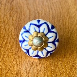 Mbelknop - porceln m/blt mnster og slv/guld 