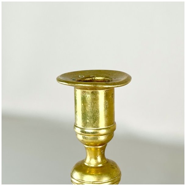 Messing lysestager - assorterede m/patina 