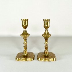 Messing lysestagepar - vintage, patineret