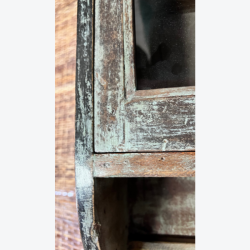 Smalt vitrineskab - grn/brun 