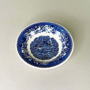 Morgenmadsskl - Engelsk porceln, Avon Cottage