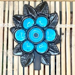 Relief - blomst af Irma Yourstone 